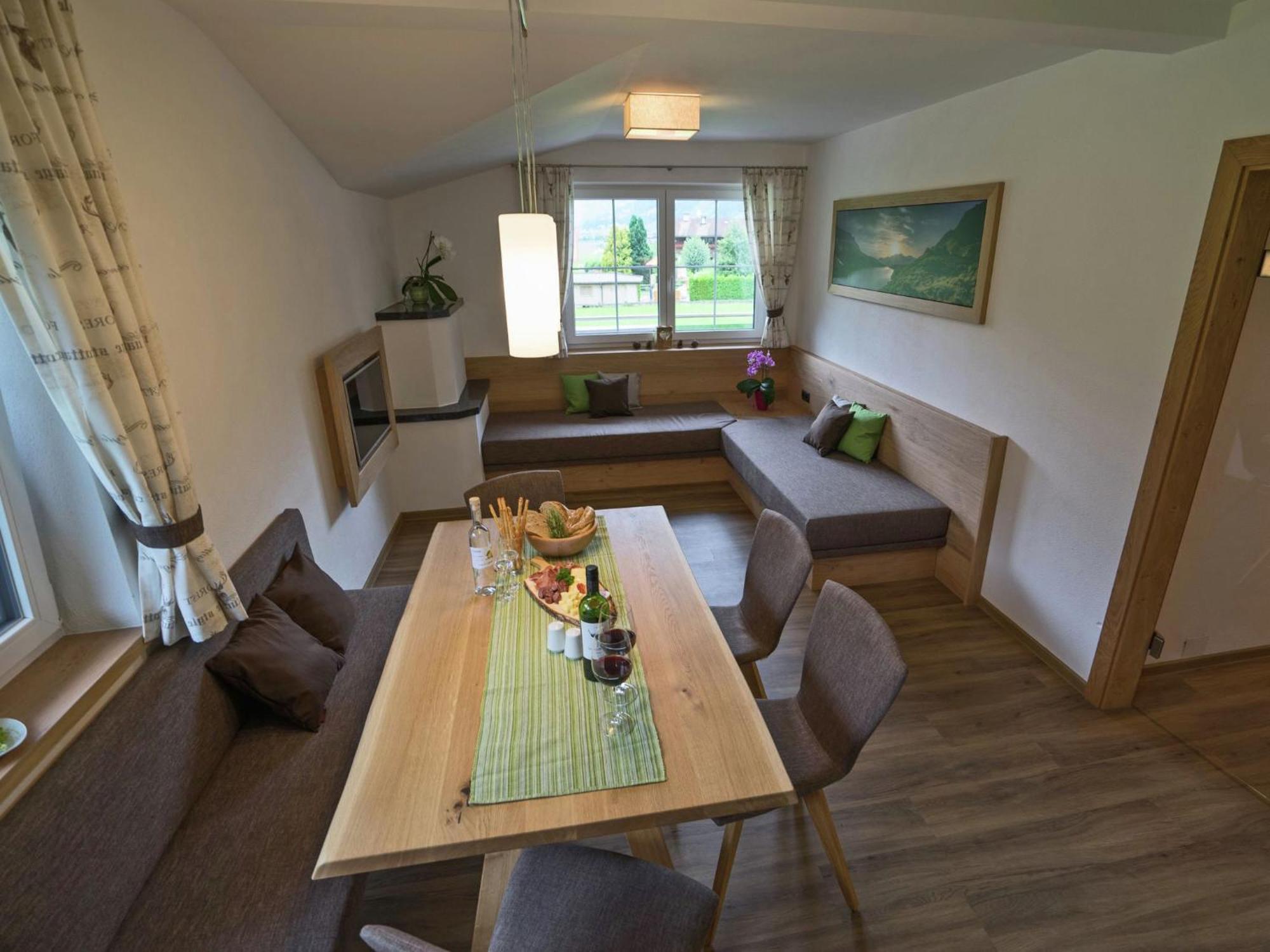 Holiday Flat Near Four Ski Lifts In Mayrhofen Exterior photo